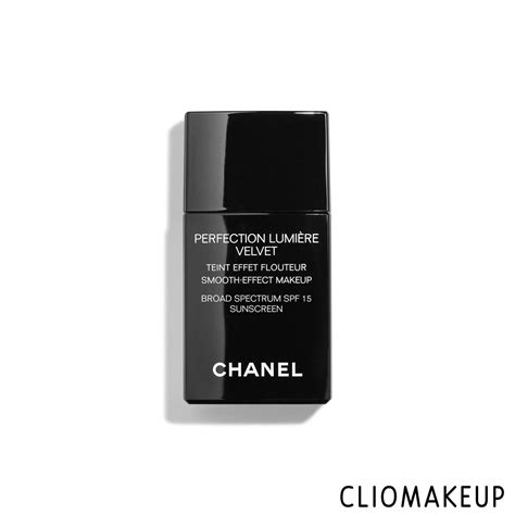 prezzo fondotinta chanel perfection lumiere 30 ml|Chanel, Perfection Lumière Velvet – Re.